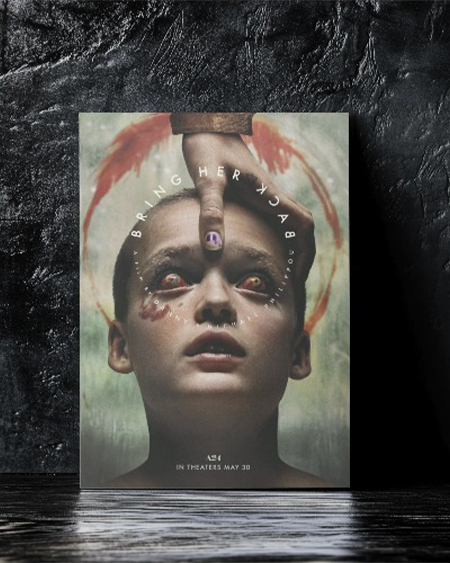 او را برگردانید