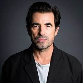 Go to Claes Bang Go to Claes Bang